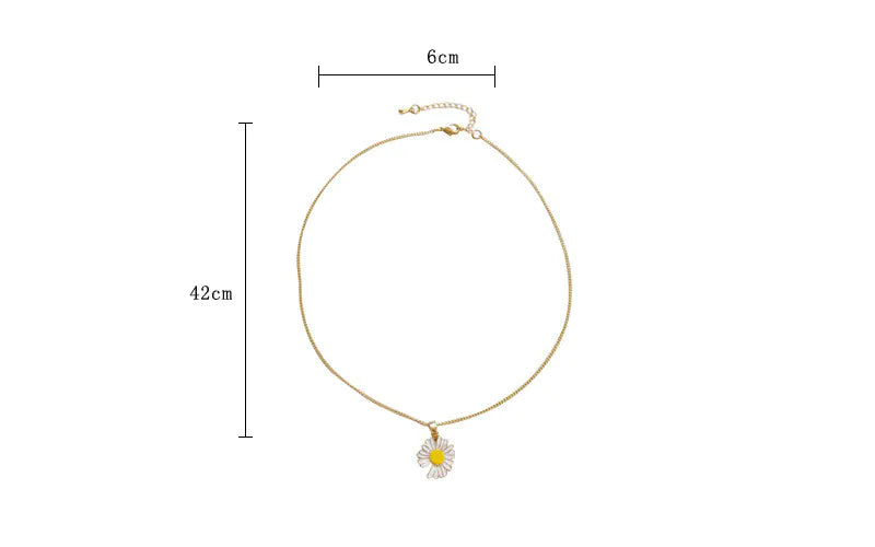 Sunlit Daisy Necklace